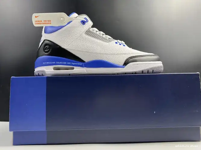 Cheap Jordan White Blue CT8532-040 Retro Air 3 0524